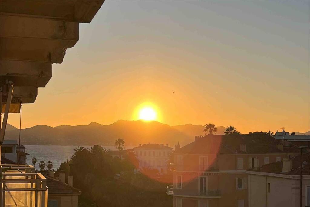 Studio Lumineux A 2 Mn A Pied De La Plage カンヌ エクステリア 写真